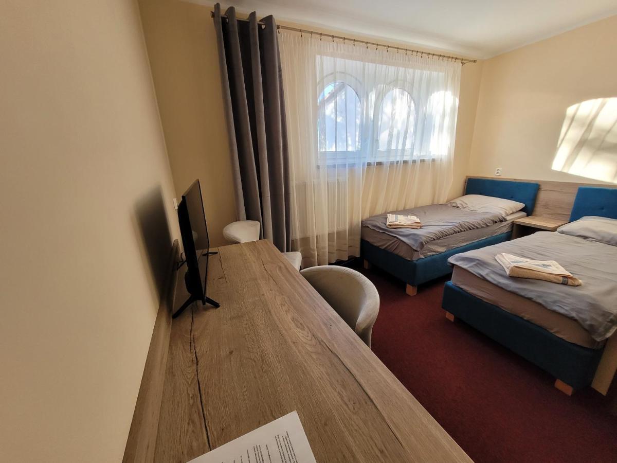 Złote Pióro - noclegi Nisko Exterior foto